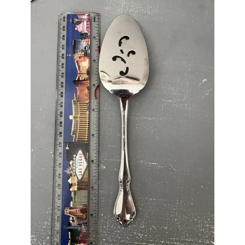 Vintage Oneida Chateau Slotted Pie Server OneidaCraft Deluxe Stainless Steel